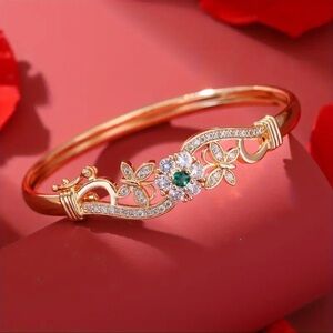 Stylish Stainless Steel Butterfly Bracelet - Round Rhinestones,